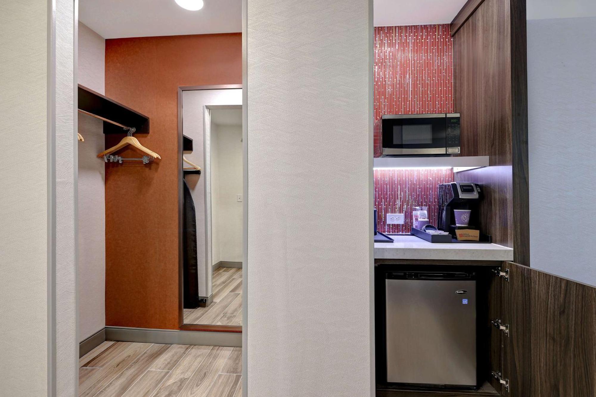 Hilton Garden Inn Cedar Rapids Exteriér fotografie