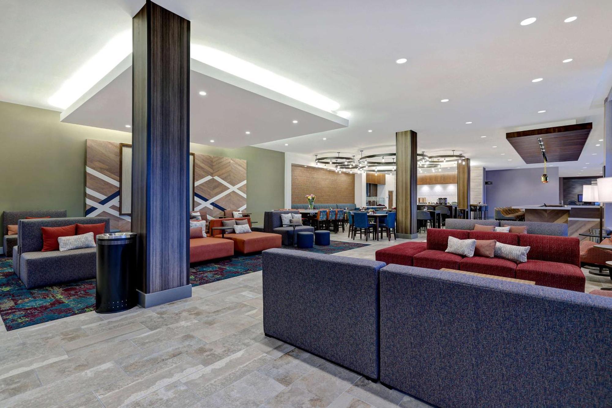 Hilton Garden Inn Cedar Rapids Exteriér fotografie